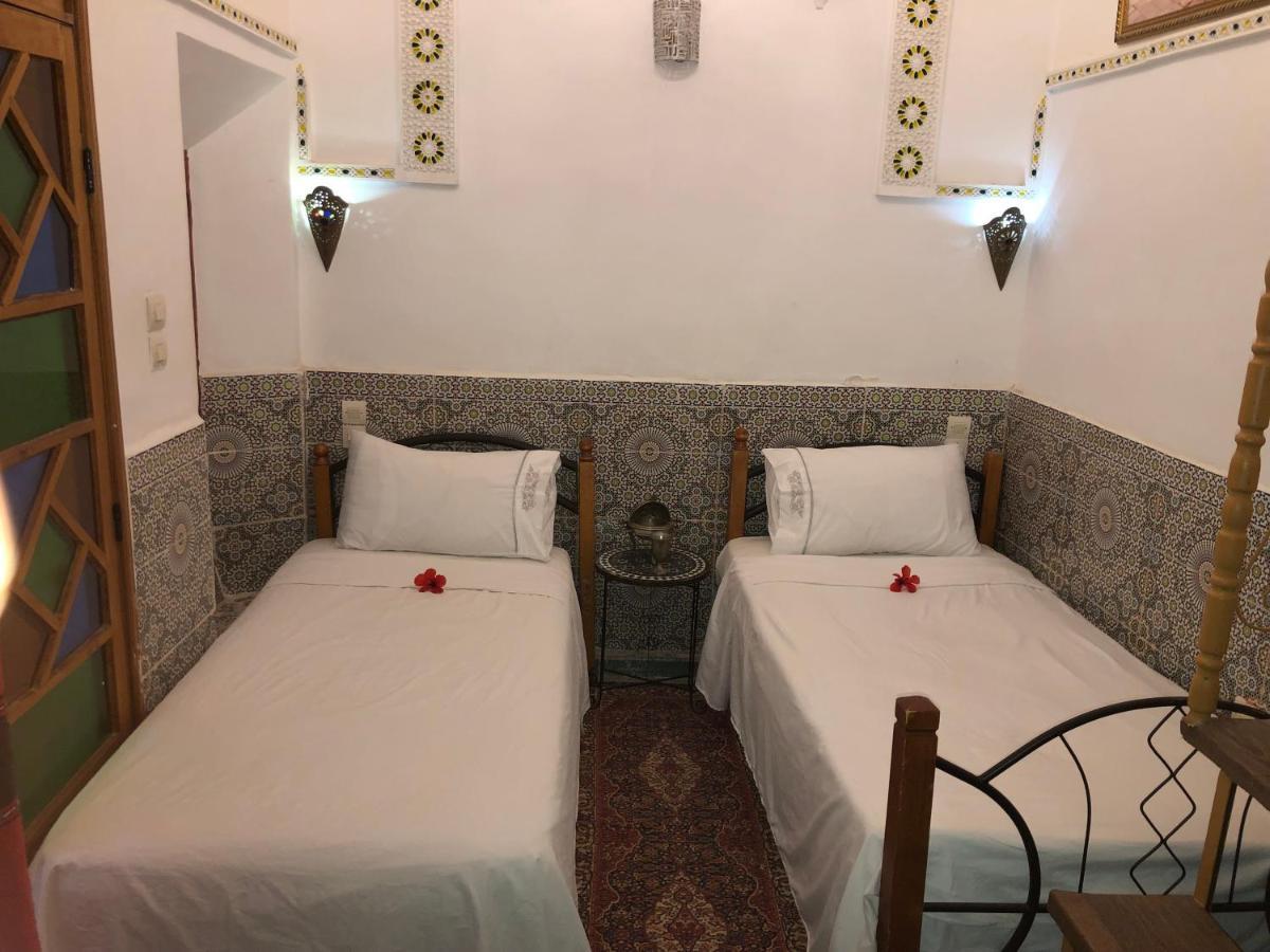 Dar Lalla Wafae Fez Bagian luar foto