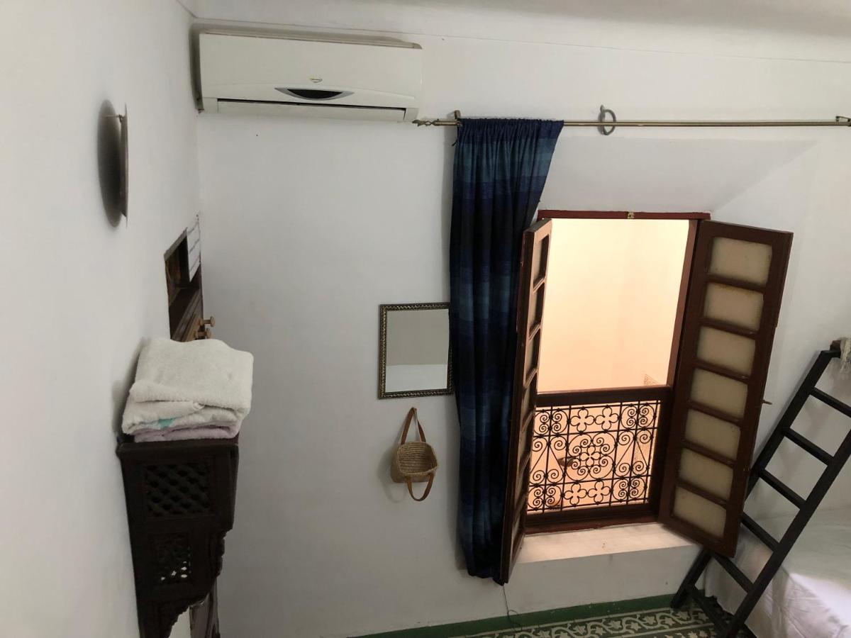 Dar Lalla Wafae Fez Bagian luar foto