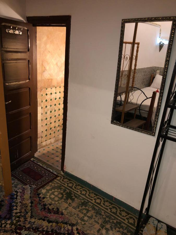 Dar Lalla Wafae Fez Bagian luar foto