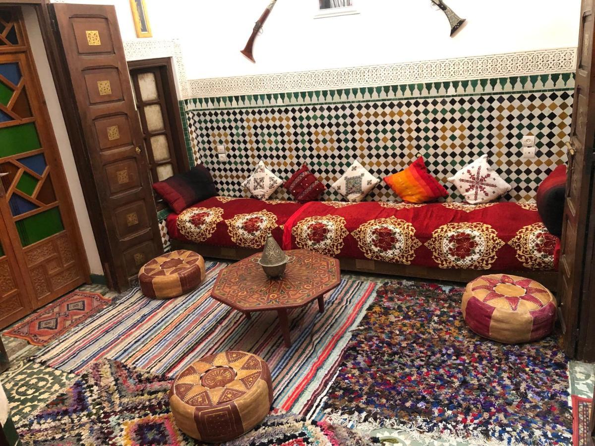 Dar Lalla Wafae Fez Bagian luar foto