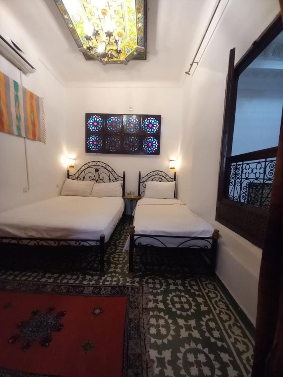 Dar Lalla Wafae Fez Bagian luar foto